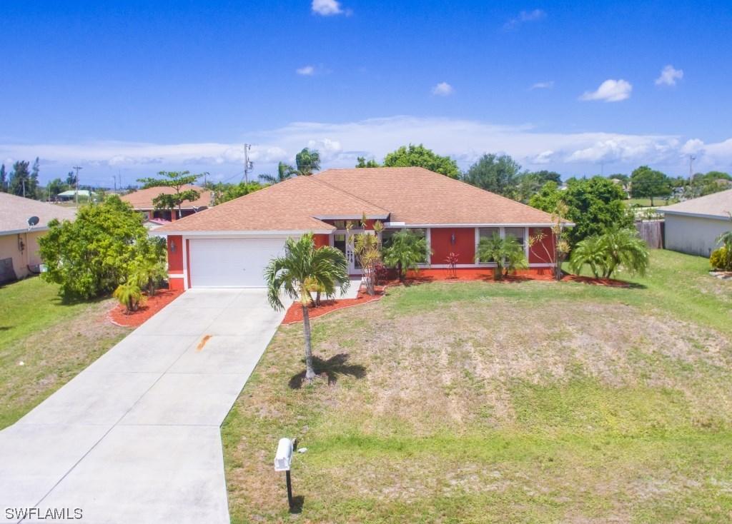 1106 NE 2nd Pl., Cape Coral, FL 33909