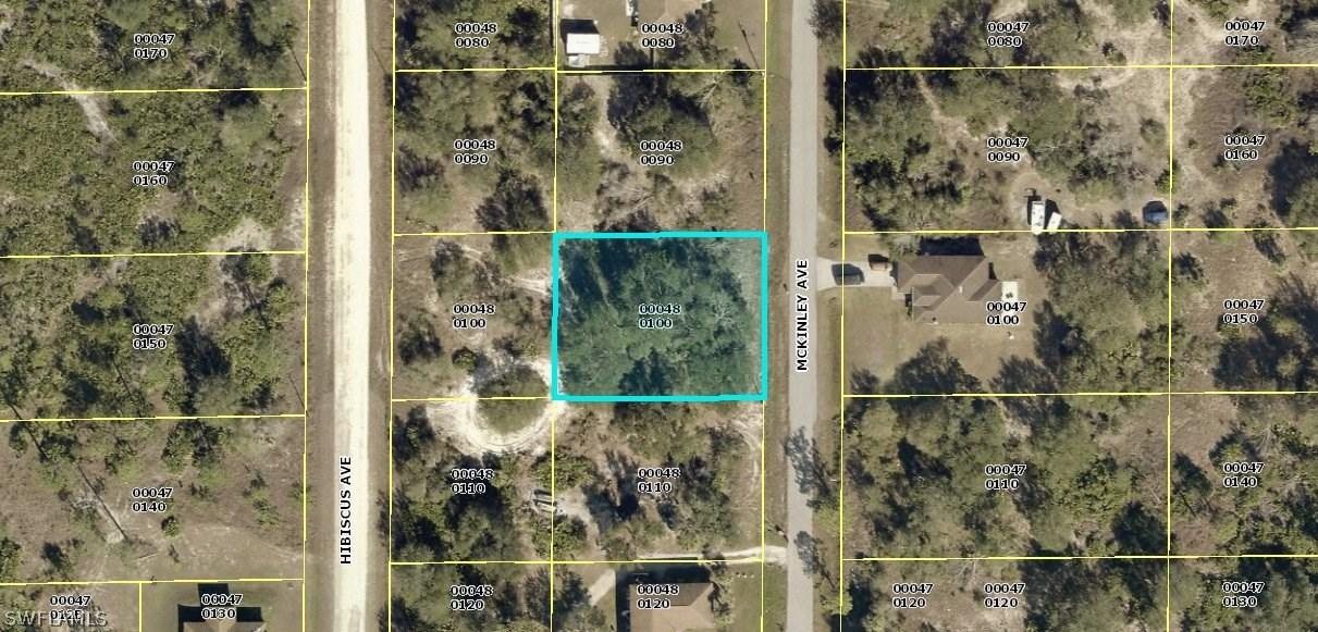 1505 Mckinley Ave., Lehigh Acres, FL 33972