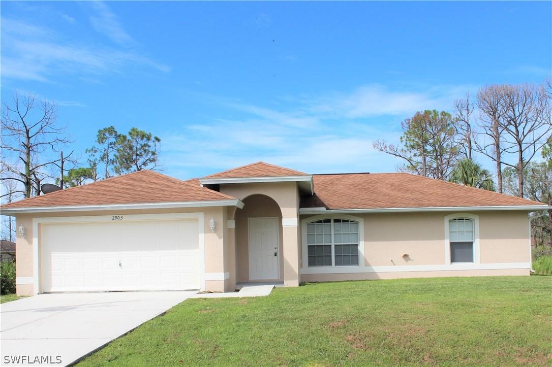 2903 Nadine Ln., Lehigh Acres, FL 33971