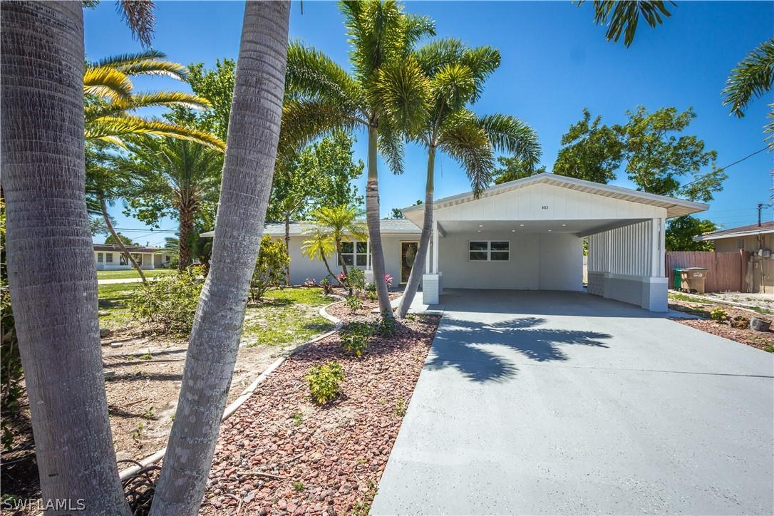 402 NE 14th Pl., Cape Coral, FL 33909