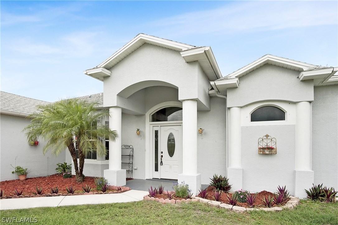 3704 7th St., Lehigh Acres, FL 33971