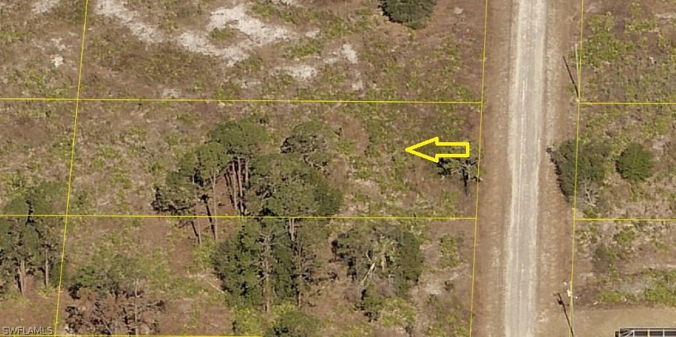 1105 Abbott Ave., Lehigh Acres, FL 33972