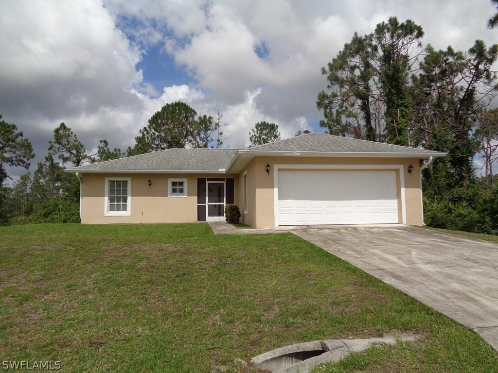 752 Roma Ave., Lehigh Acres, FL 33974