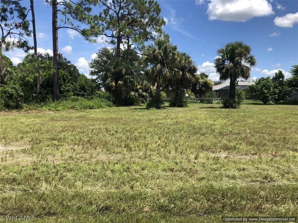 3565 NE 10th Pl., Cape Coral, FL 33909