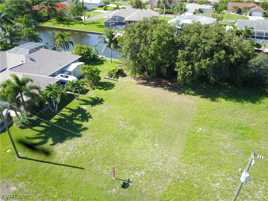528 SW 39th St., Cape Coral, FL 33914