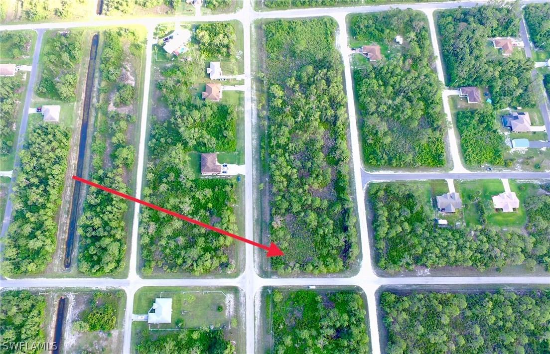 448 Columbus Blvd., Lehigh Acres, FL 33974