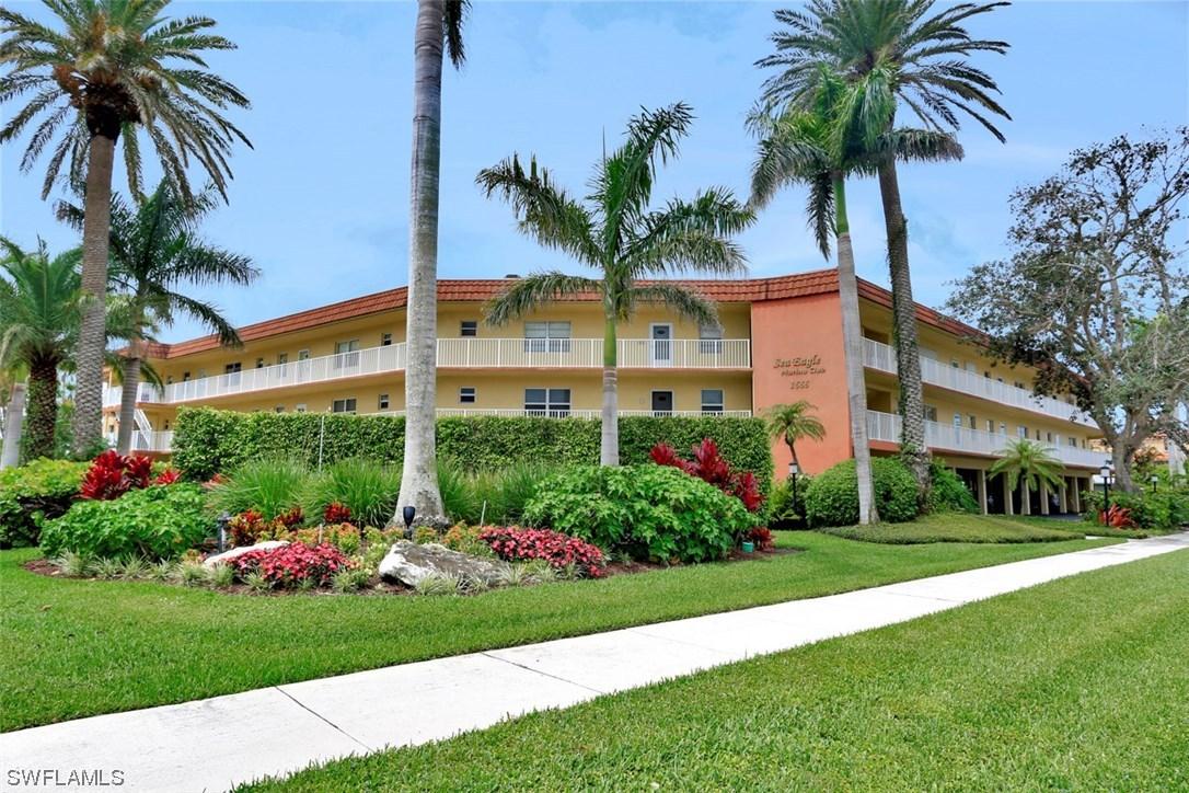 1666 Osprey Ave. #102, Naples, FL 34102