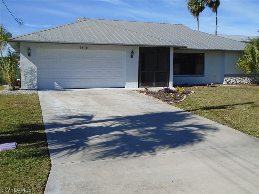 3502 SE 16th Pl., Cape Coral, FL 33904