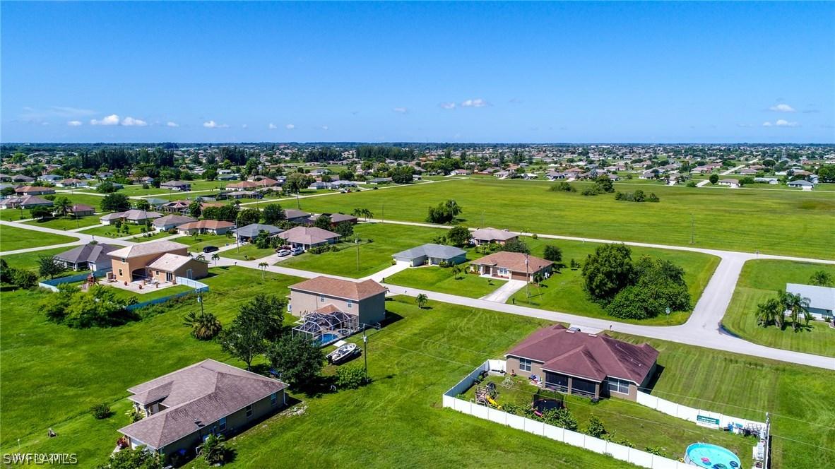 1137 NE 4th Pl., Cape Coral, FL 33909