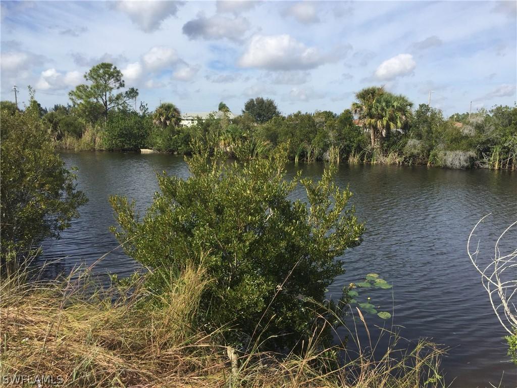 1201 NE 37th Ter., Cape Coral, FL 33909