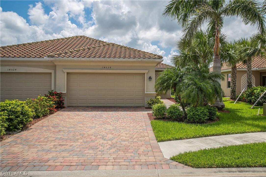 14528 Grapevine Dr., Naples, FL 34114