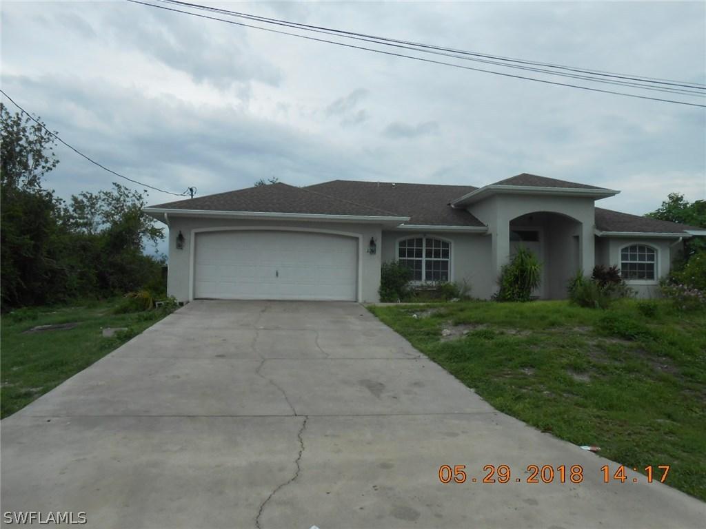 1203 Ermine St., Lehigh Acres, FL 33974