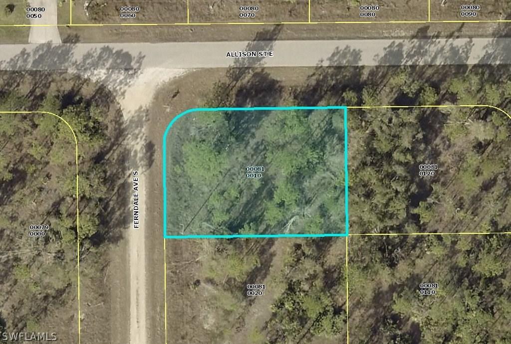 827 Ferndale Ave., Lehigh Acres, FL 33974