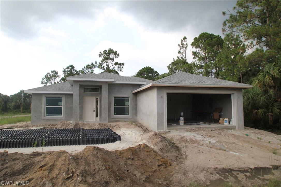 2718 26th St., Lehigh Acres, FL 33971