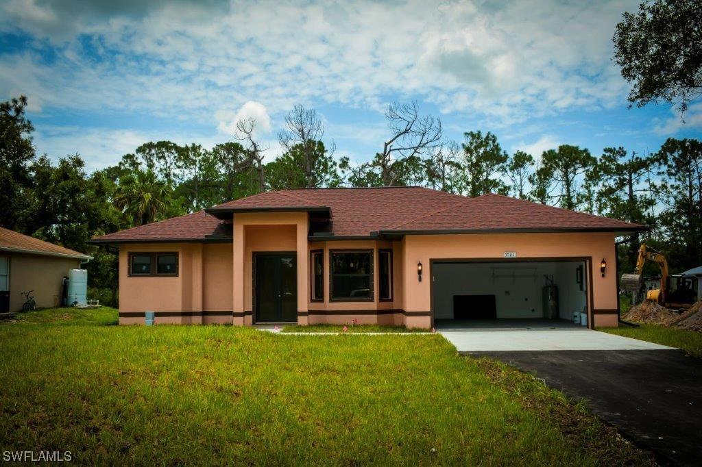 3701 18th Ave., Naples, FL 34117