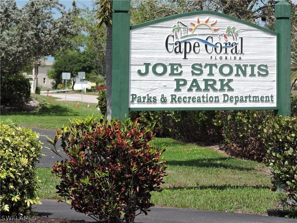 3933 NW 42nd Pl., Cape Coral, FL 33993