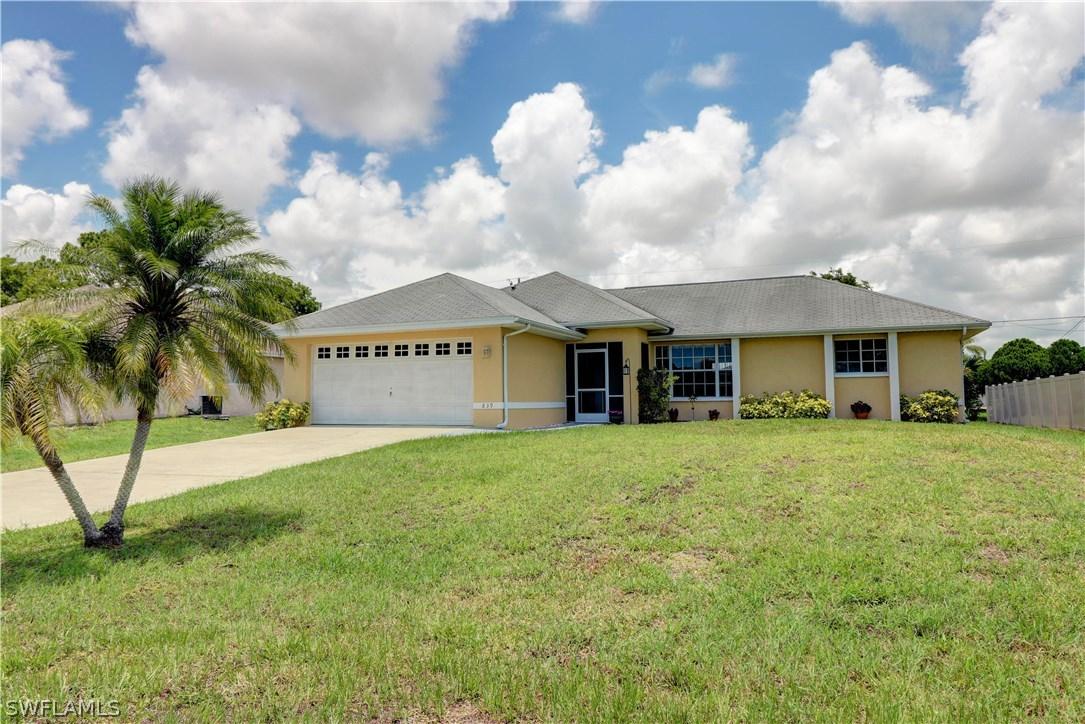 839 SW 17th Ter., Cape Coral, FL 33991