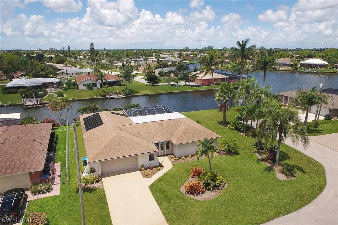 202 SE 34th Ter., Cape Coral, FL 33904