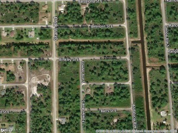 1058 Binkley St., Lehigh Acres, FL 33974