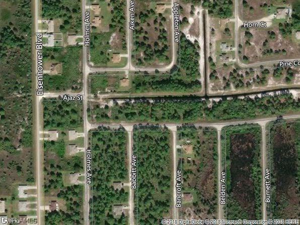 1015 Coleridge St., Lehigh Acres, FL 33974