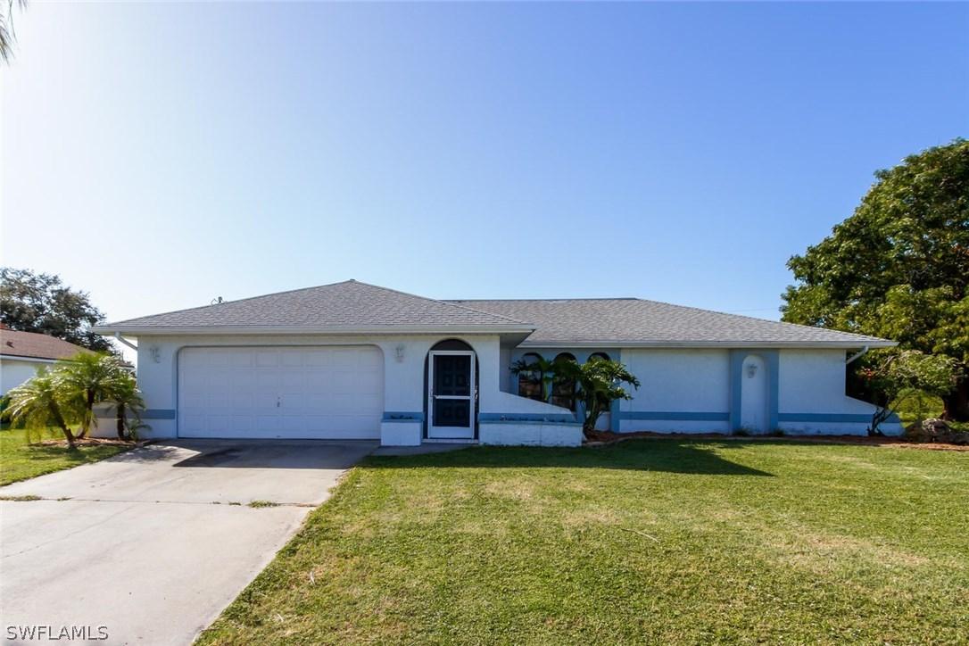 924 SE 23rd St., Cape Coral, FL 33990