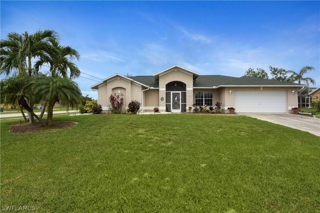 628 SE 22nd Ter., Cape Coral, FL 33990