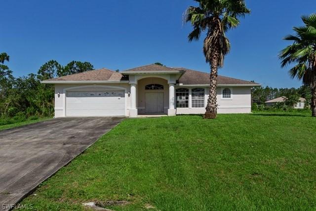 513 Truman Ave., Lehigh Acres, FL 33972