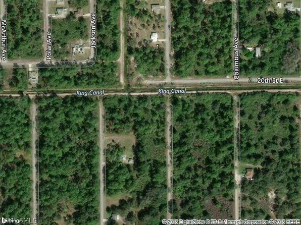 1921 Hamilton Ave., Lehigh Acres, FL 33972