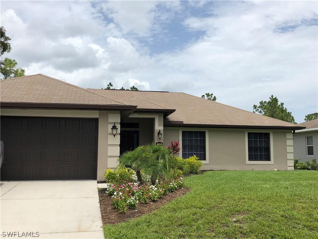 1120 Angelo Ave., Lehigh Acres, FL 33971