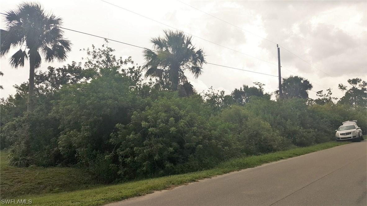 18th St., Naples, FL 34120