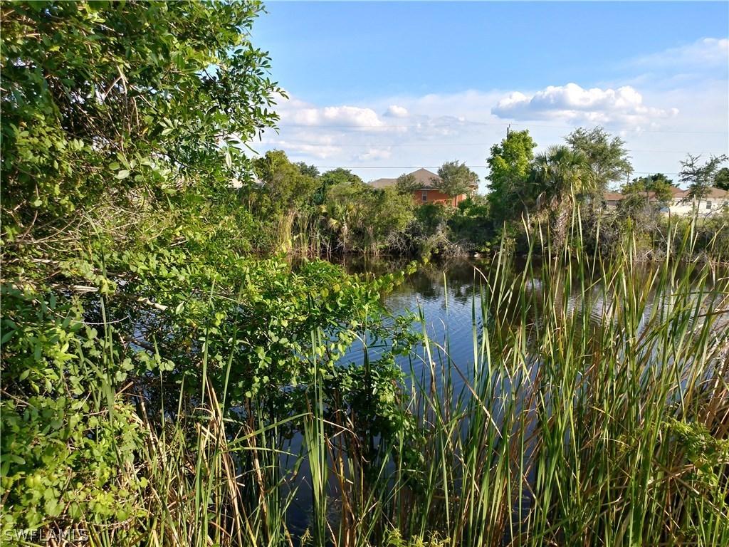 2524 NW 6th Ter., Cape Coral, FL 33993