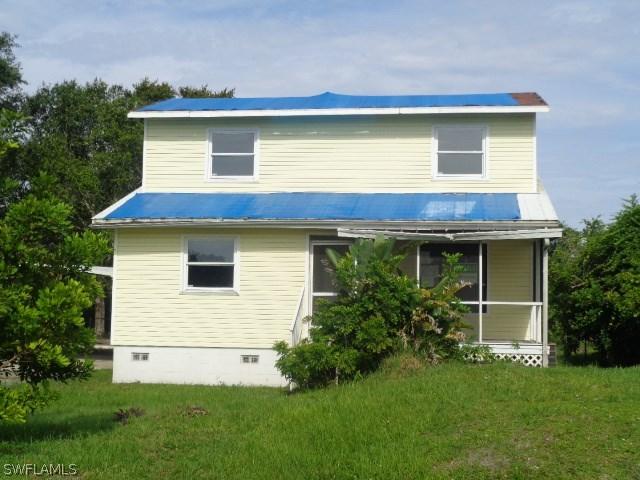 421 Monroe Ave., Lehigh Acres, FL 33972