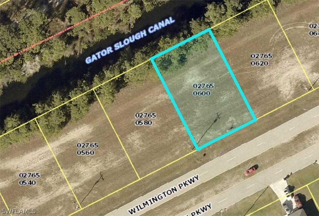 39 Wilmington Pkwy., Cape Coral, FL 33993