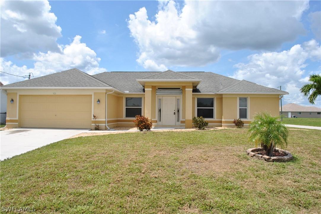 923 NW 9th St., Cape Coral, FL 33993