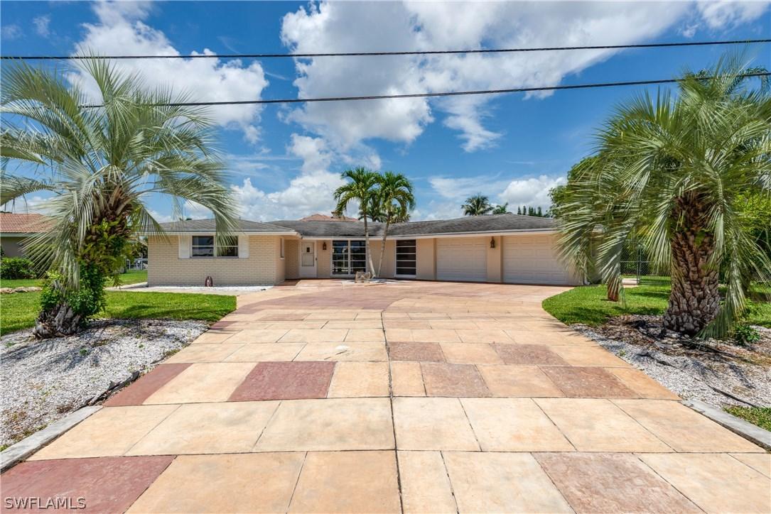 5211 Del Prado Blvd., Cape Coral, FL 33904