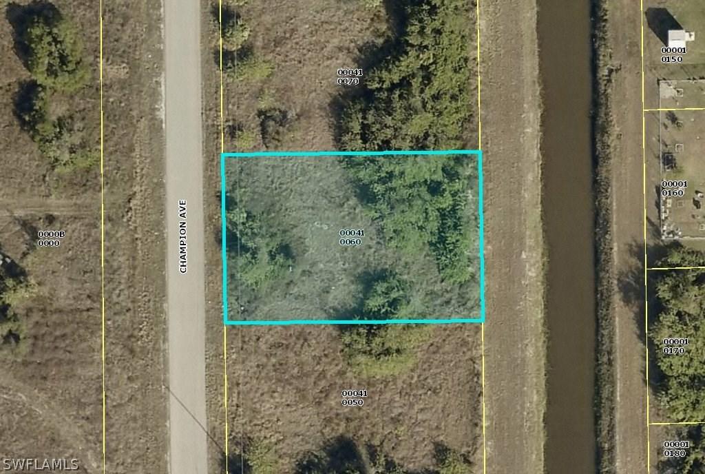 1010 Champion Ave., Lehigh Acres, FL 33971