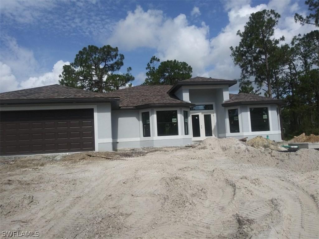 911 Magnolia Ave., Lehigh Acres, FL 33972