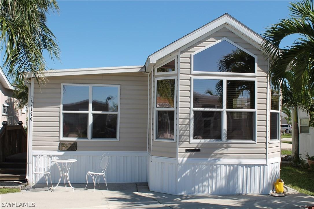 17179 Dragonfly Ln., Fort Myers, FL 33967