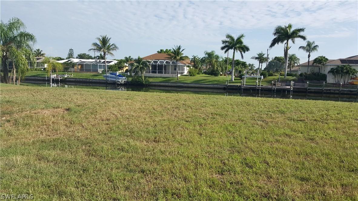 1701 SE 10th Ave., Cape Coral, FL 33990