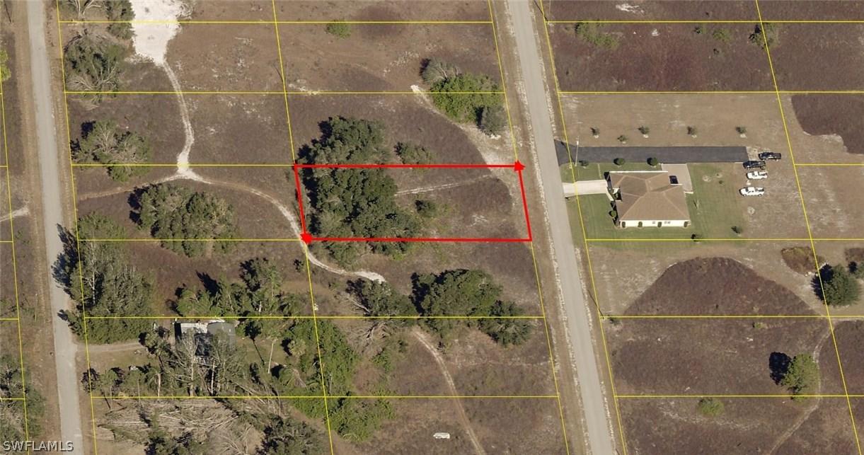 1415 Moore Ave., Lehigh Acres, FL 33972