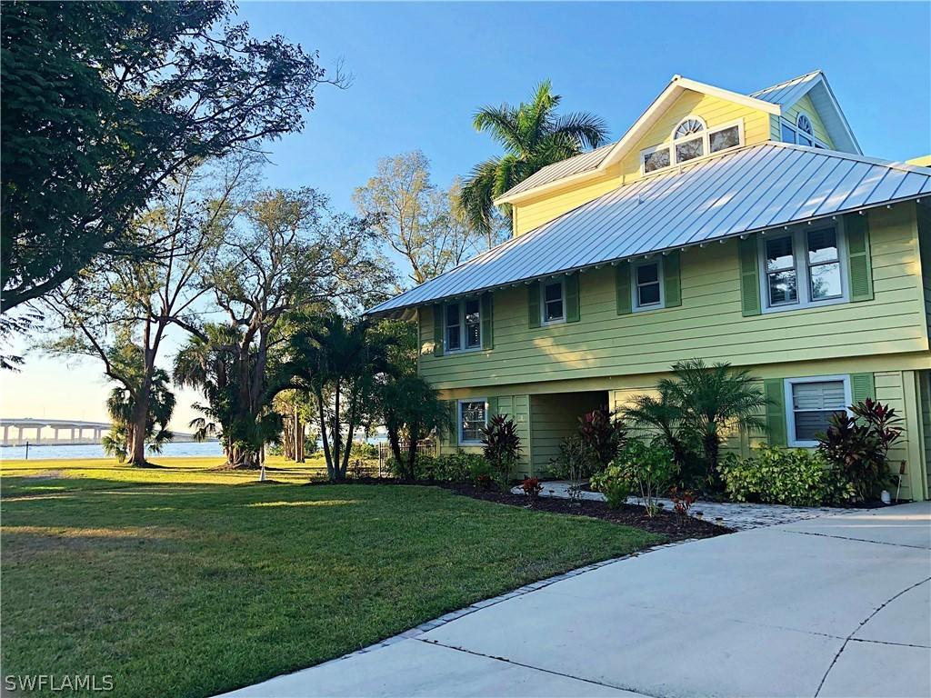 1309 Caloosa Vista Rd., Fort Myers, FL 33901