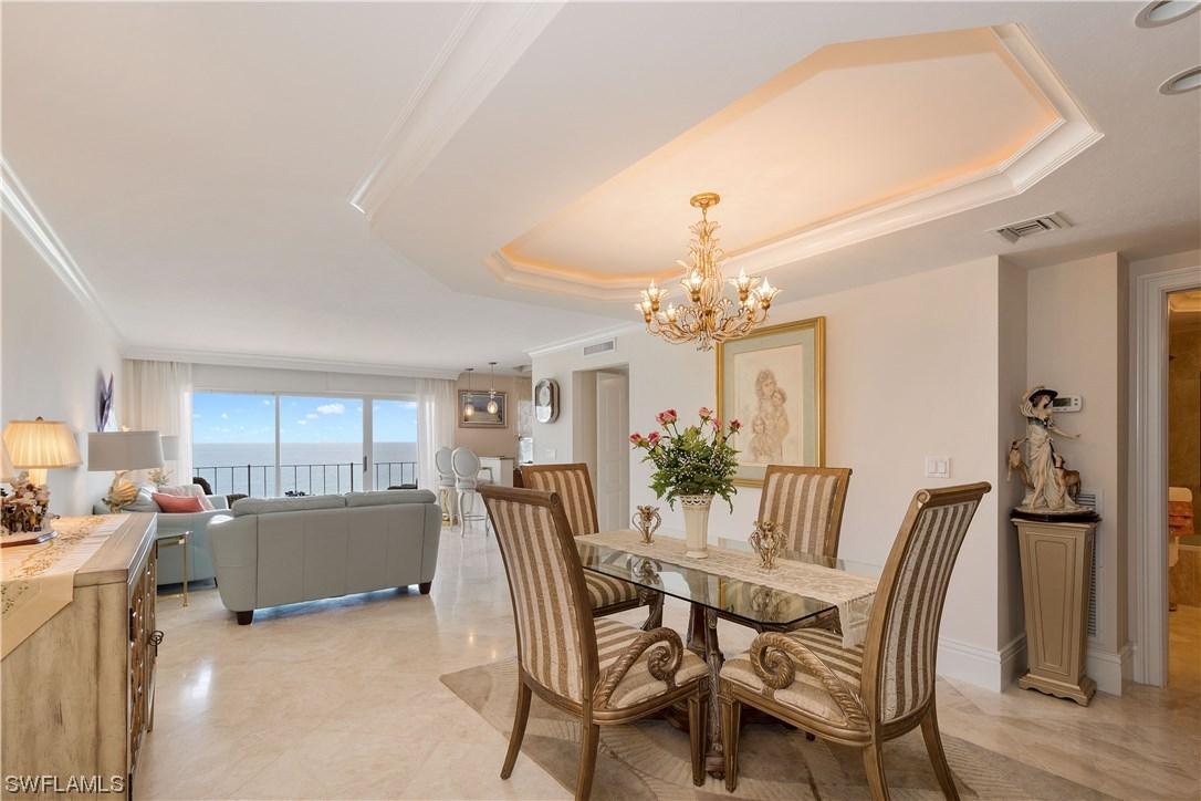 2011 Gulf Shore Blvd. #53, Naples, FL 34102