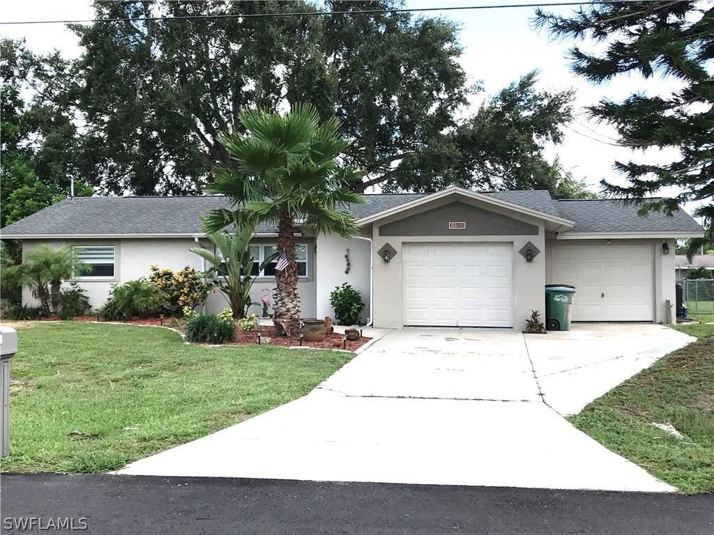 1308 SE 30th Ter., Cape Coral, FL 33904