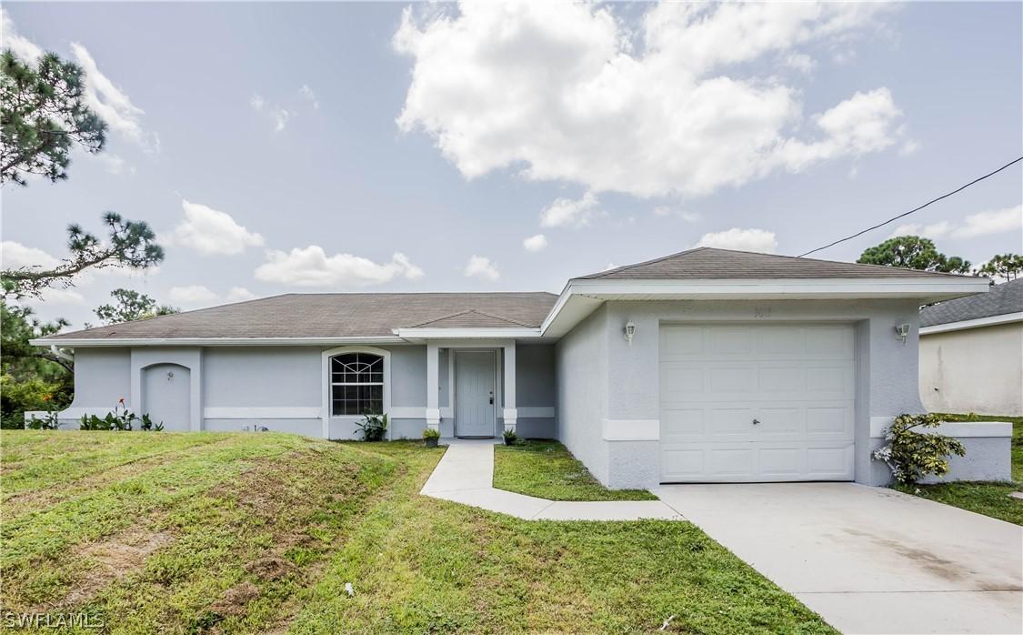 3013 49th St., Lehigh Acres, FL 33971