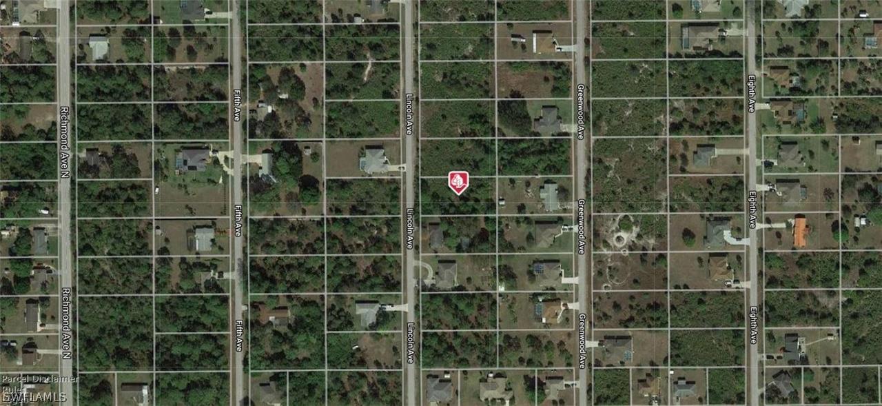 710 Lincoln Ave., Lehigh Acres, FL 33972