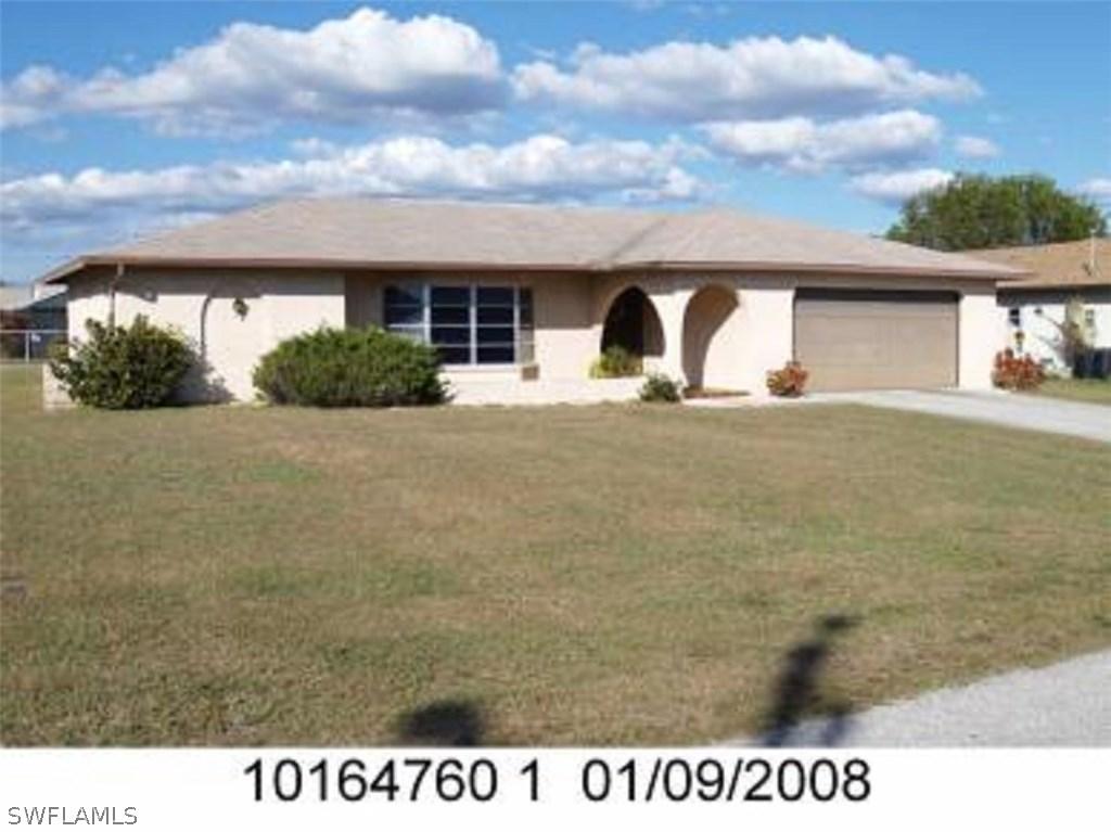 1703 SE 12th Ter., Cape Coral, FL 33990