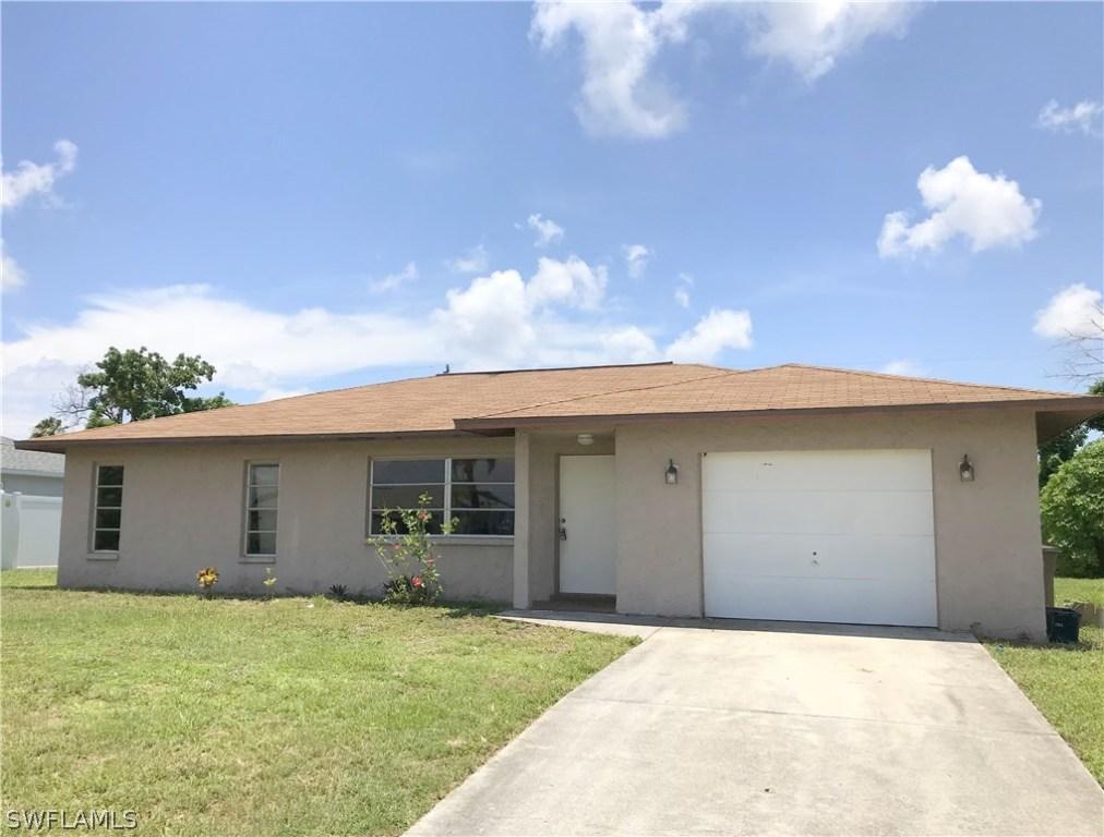 1420 SE 35th Ter., Cape Coral, FL 33904