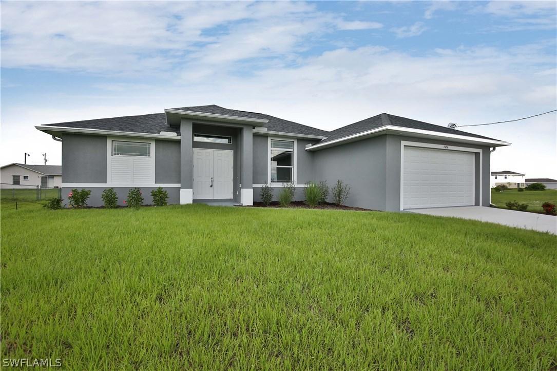2424 NE 6th Pl., Cape Coral, FL 33909