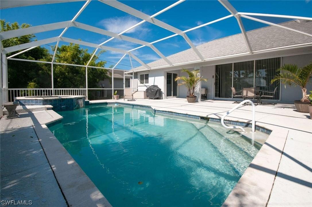 17499 Braddock Rd., Fort Myers, FL 33967