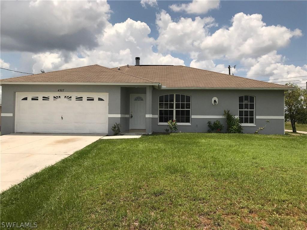 4307 24th St., Lehigh Acres, FL 33976